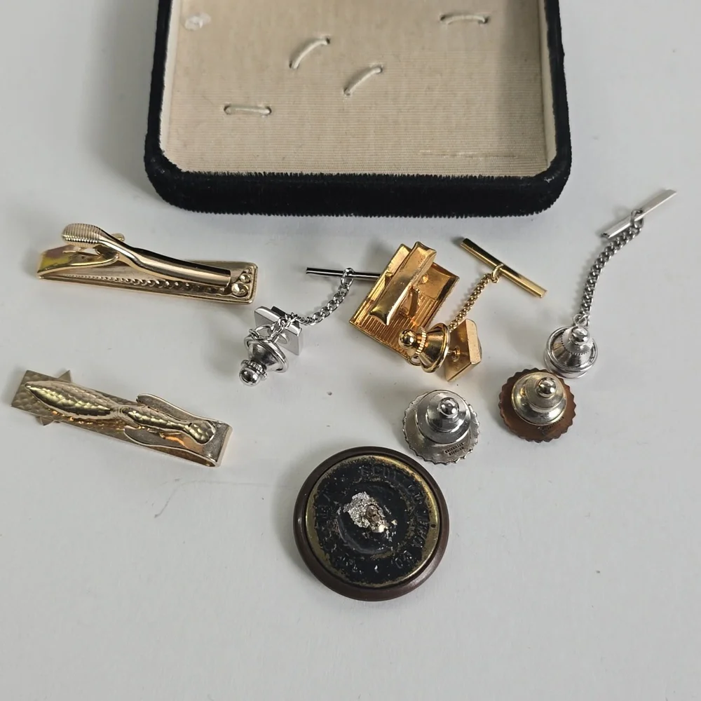 Gold and Silver Men's Accessory Set